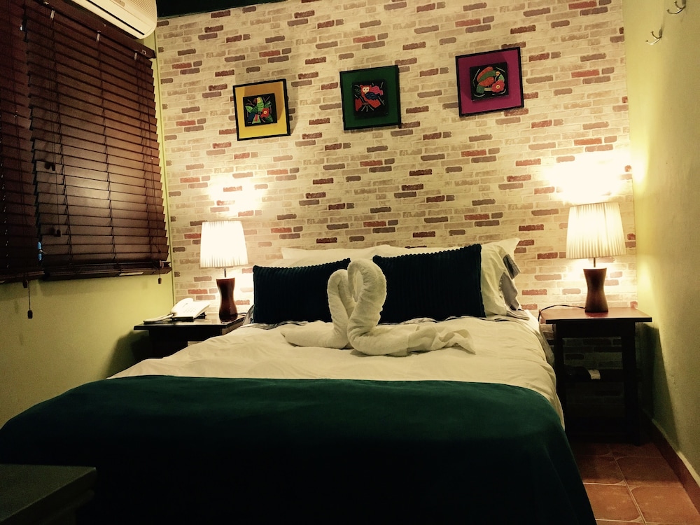 panama house bed and breakfast