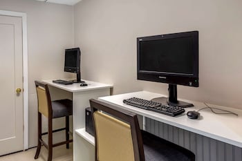 comfort inn hyannis cape cod