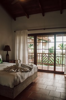 hotel playa cambutal