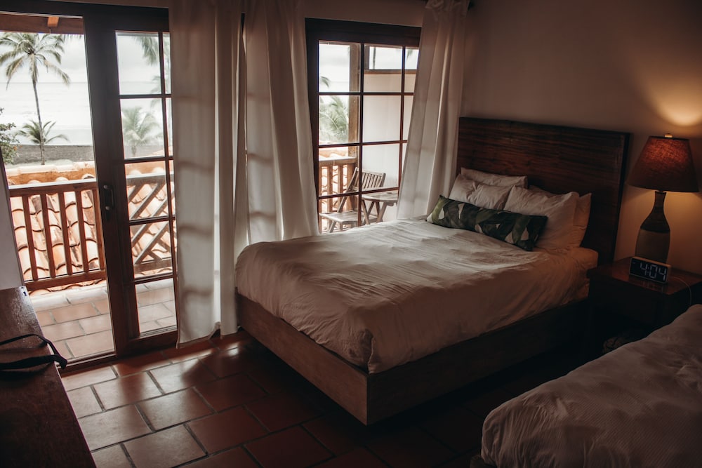hotel playa cambutal