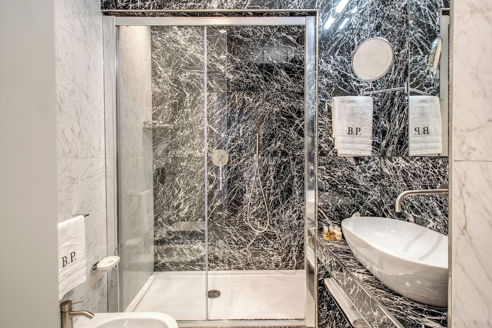 babuino palace and suites