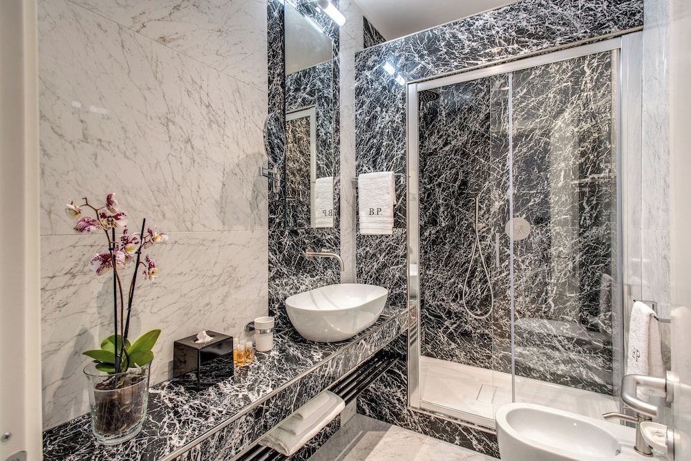 babuino palace and suites