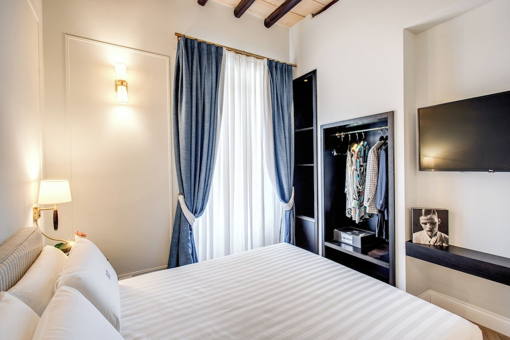 babuino palace and suites