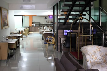 howard johnson by wyndham ciudad del este