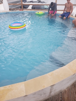 luichys seaside hotel