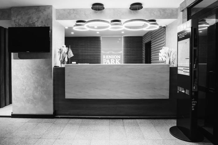 renion park hotel