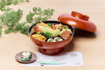 Amagase Onsen Seitenkaku,In Hita,3 star