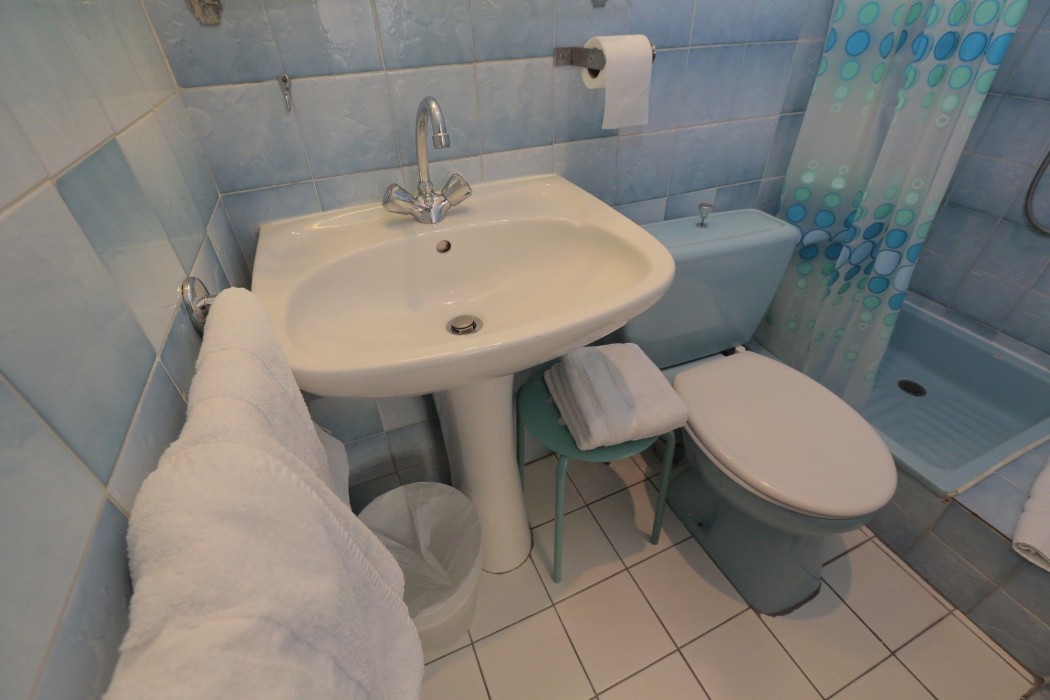 Azurene Royal Hotel,Nice>>Cannes,2 star