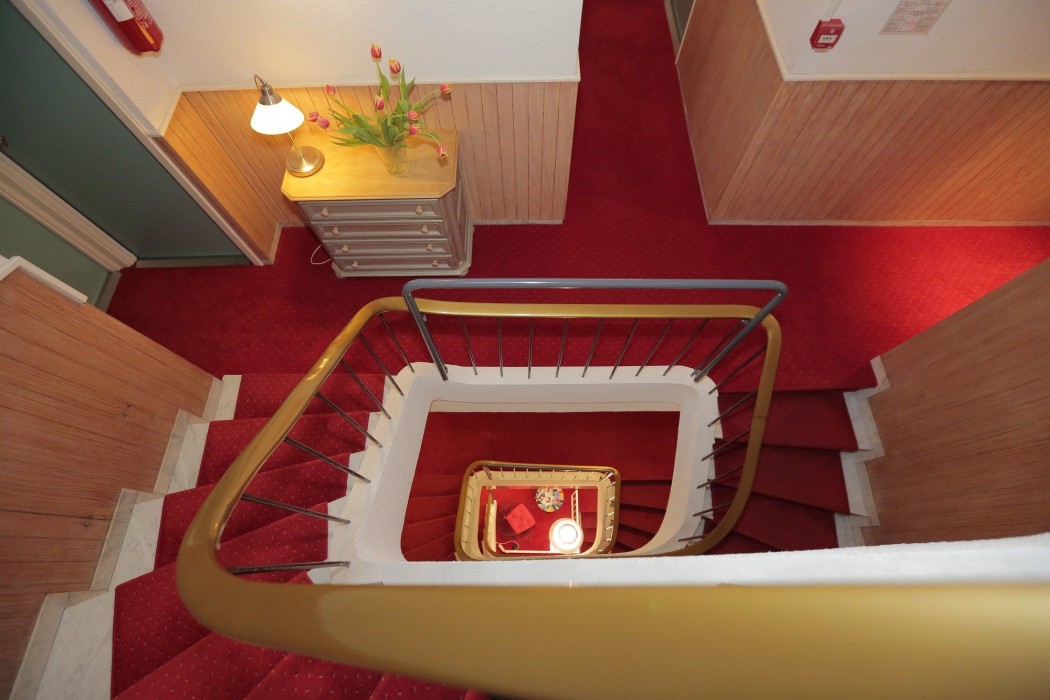 Azurene Royal Hotel,Nice>>Cannes,2 star