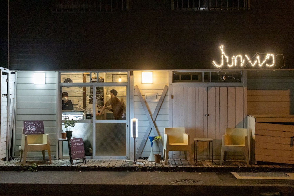 ohmachi junxion hostel