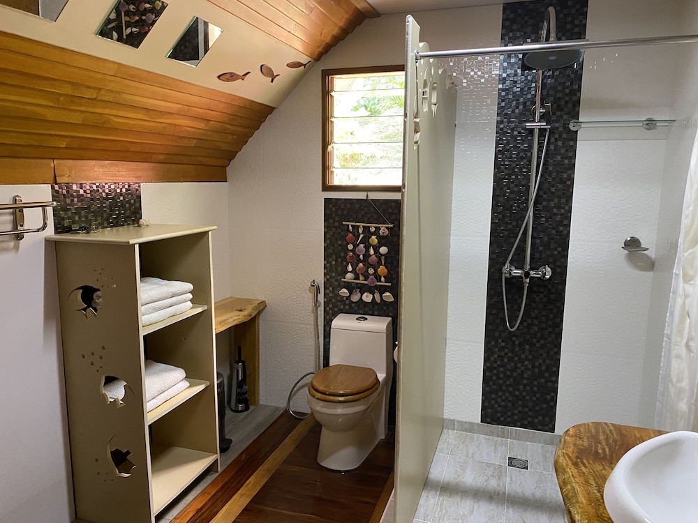 mouggae blues villas