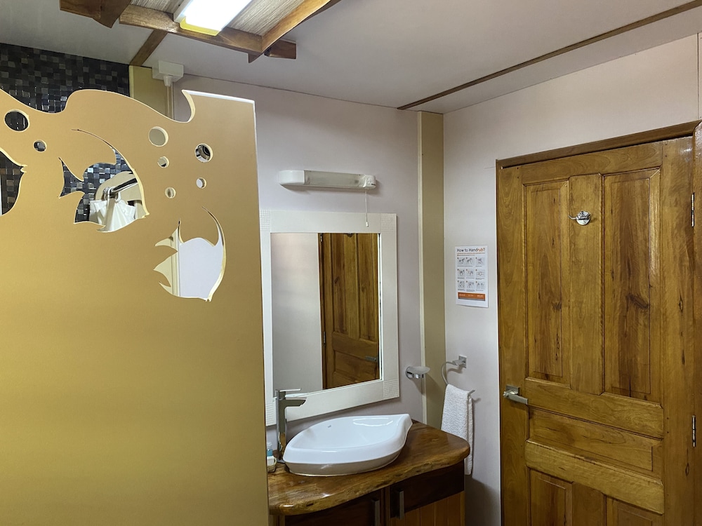 mouggae blues villas