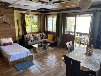 mouggae blues villas