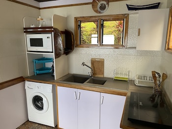 mouggae blues villas