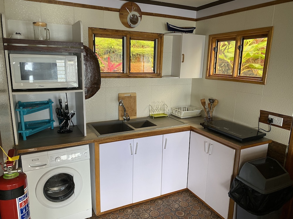 mouggae blues villas