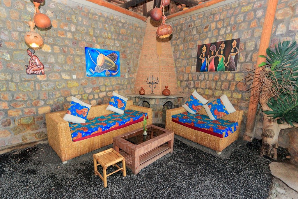 The Palm Beach Resort,Nyayumba>>Gisenyi,3 star