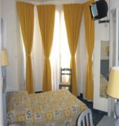 Casa Moho - Juan-Les-Pins,Antibes>>Alpes-Maritimes,2 star