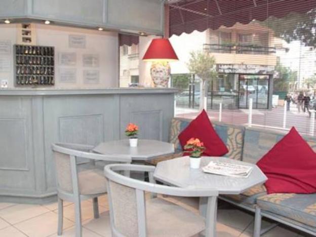 casa moho juan les pins