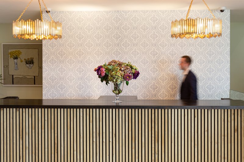 hogarths hotel