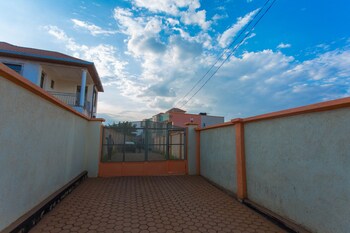 twinview apartments