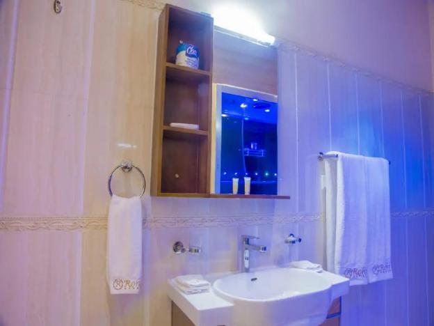 rohi apartments