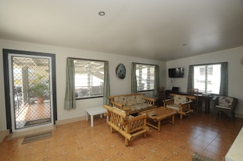 talofa inn