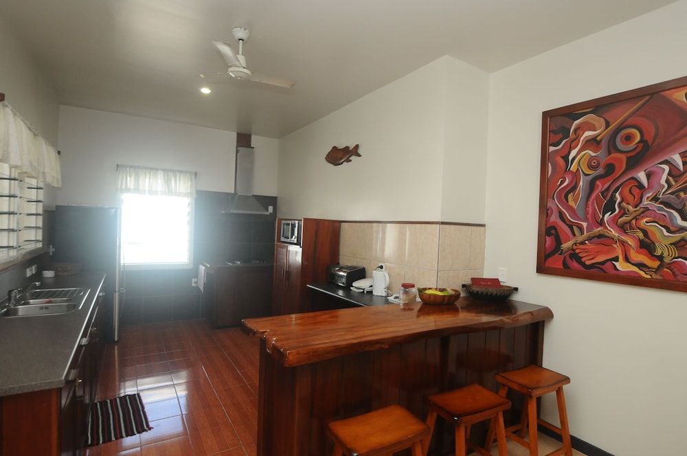 talofa inn