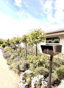 lyttelton boatique house