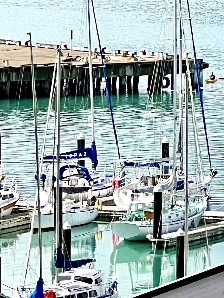 lyttelton boatique house