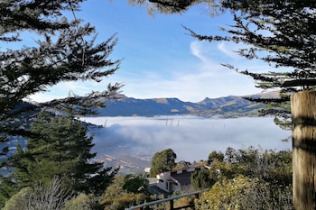 lyttelton boatique house