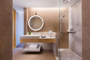 andaz singapore a concept by hyatt