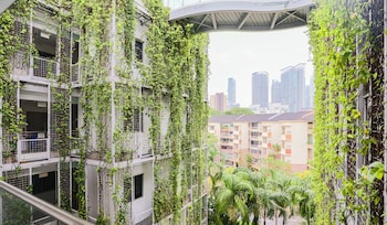 thanksgiving serviced residence sg clean