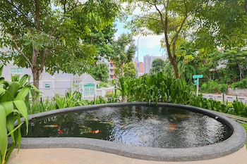 thanksgiving serviced residence sg clean