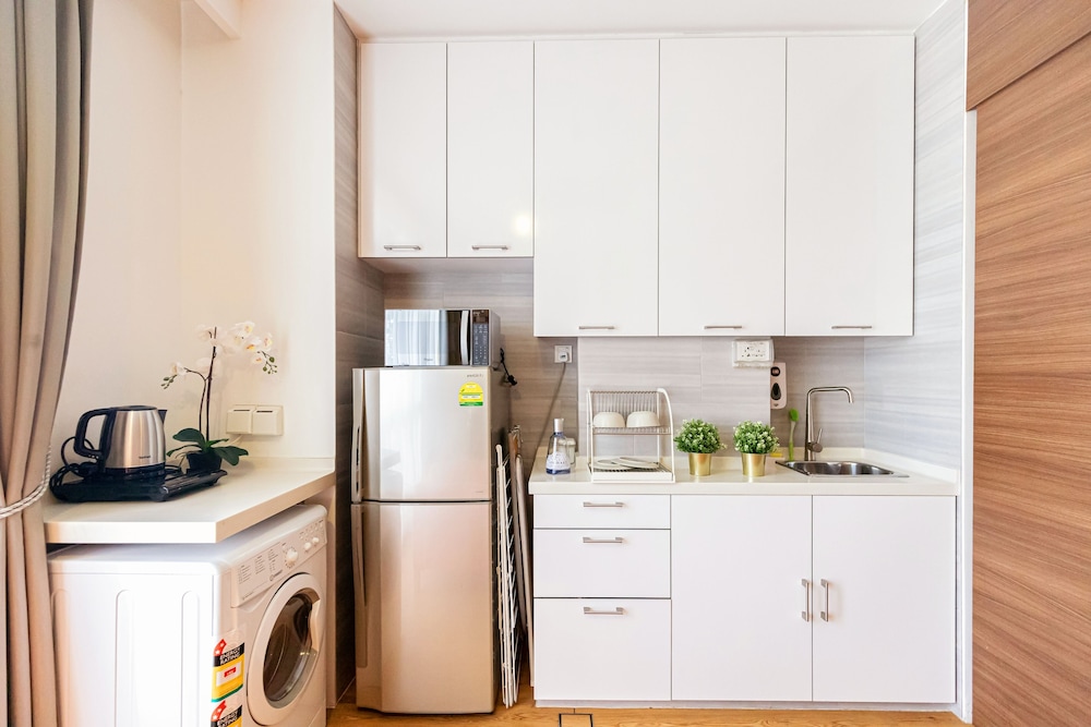 thanksgiving serviced residence sg clean