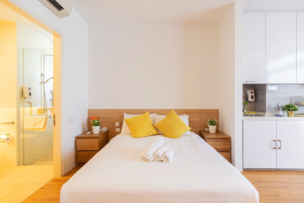 thanksgiving serviced residence sg clean