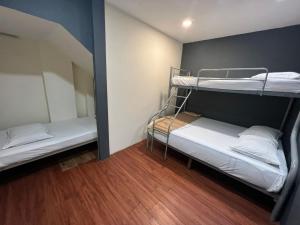 snooze inn dunlop street hostel