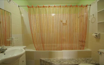 paradise reggae resort