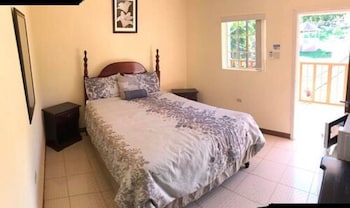 paradise reggae resort