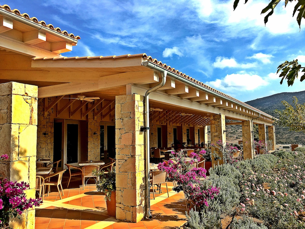 crete golf club hotel