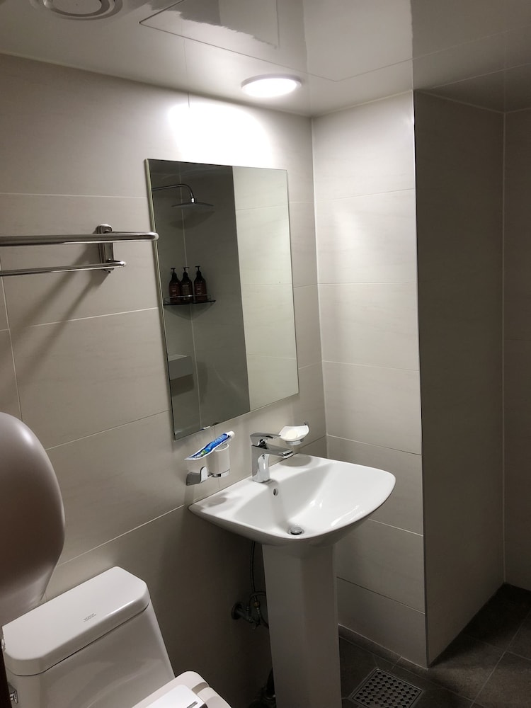 prince hotel