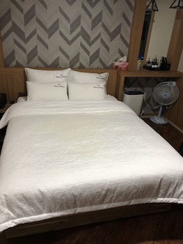 prince hotel
