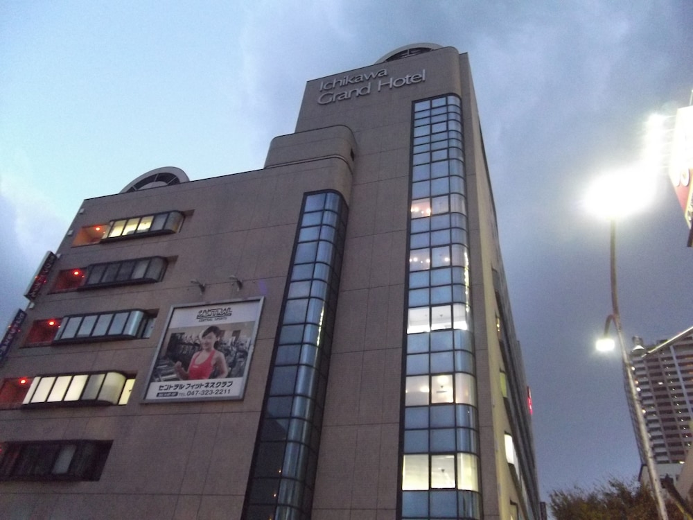 ichikawa grand hotel