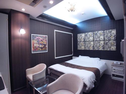 hotel carneval adults only