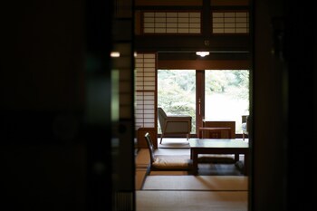 katsuragi hotel kitanomaru