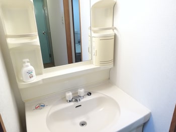 tandk hostel kobe sannomiya east