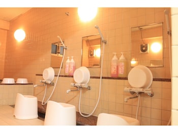 tandk hostel kobe sannomiya east