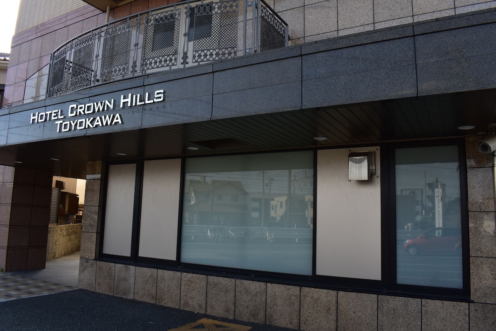hotel crown hills toyokawa