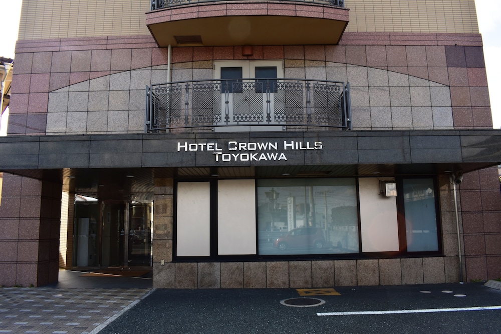 hotel crown hills toyokawa