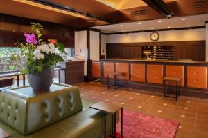 shin iizuka station hotel