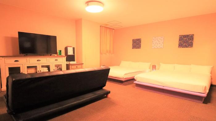 a gate hotel